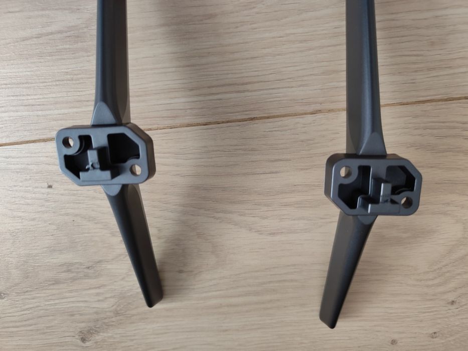 Nóżki Podstawa Telewizor Hisense 55 cali - Nóżki