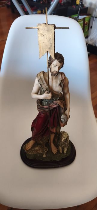 Estátua grande  S. João  49 cm x 20 cm