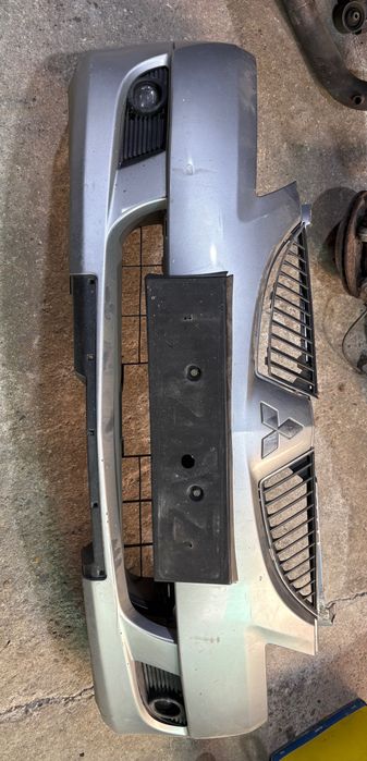 Pára Choques frente Mitsubishi Lancer 2004