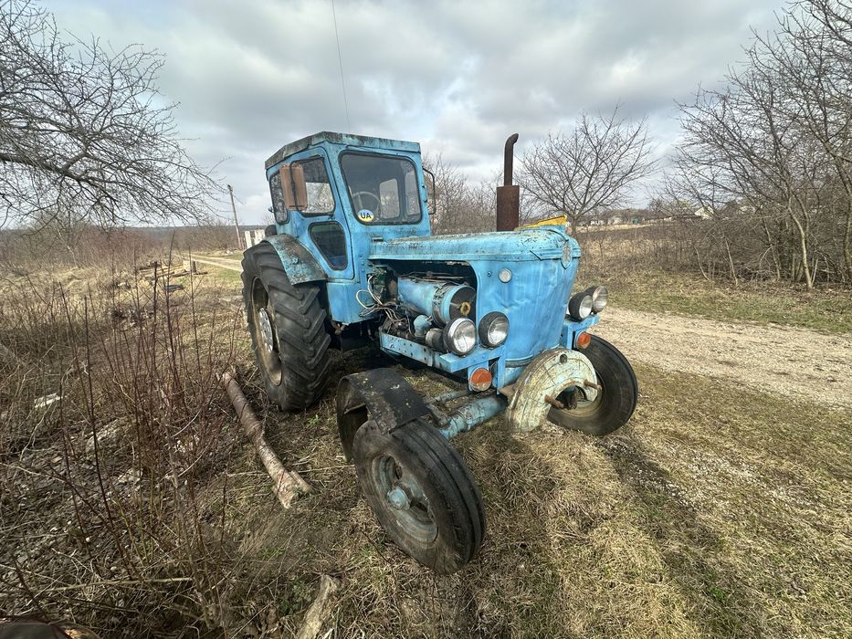 Продам трактор Т40