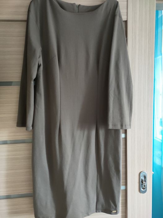 Sukienka Megi rozmiar 42 -44 Nowa