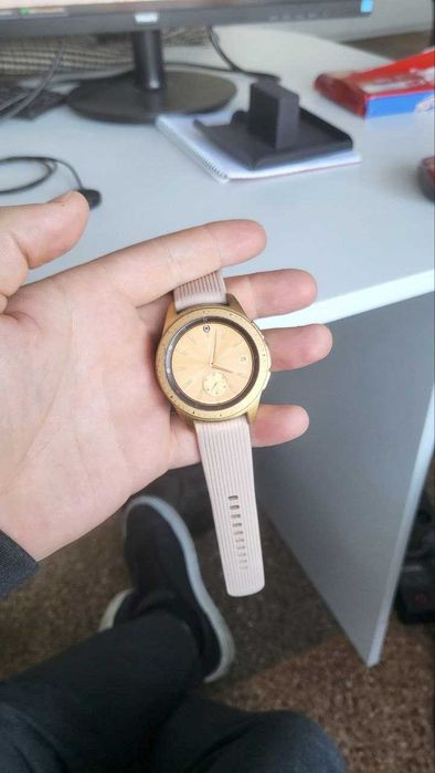 Умные часы Samsung Galaxy Watch R810 42mm ROSE GOLD