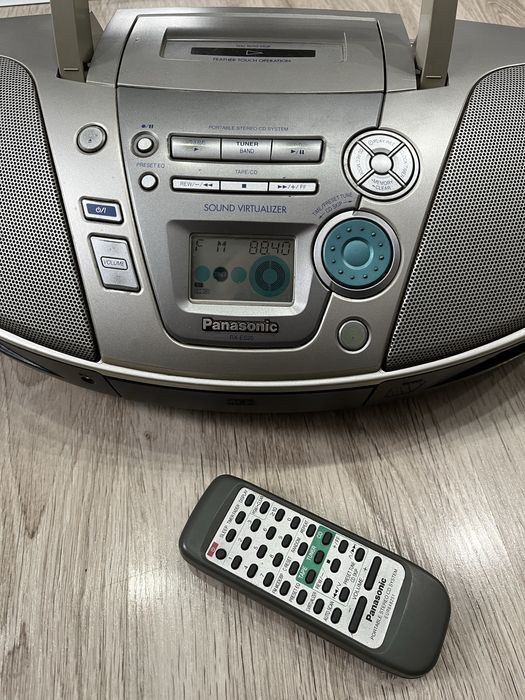 Boombox Panasonic rx-es20 z pilotem Radioodtwarzacz radio CD kasety