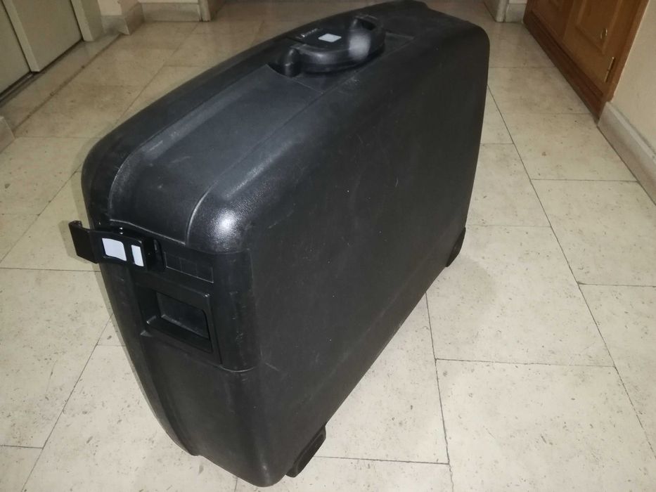 Mala grande rígida e necessaire, Delsey (em conjunto ou separadas)