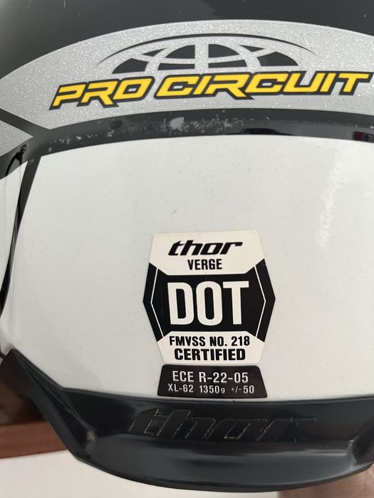 Capacete Monster Energie Pro circuit Oficial Thor