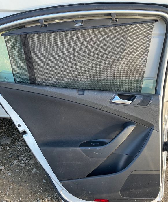 Карти Passat b6 седан з шторками обшивка дверей пассат б6