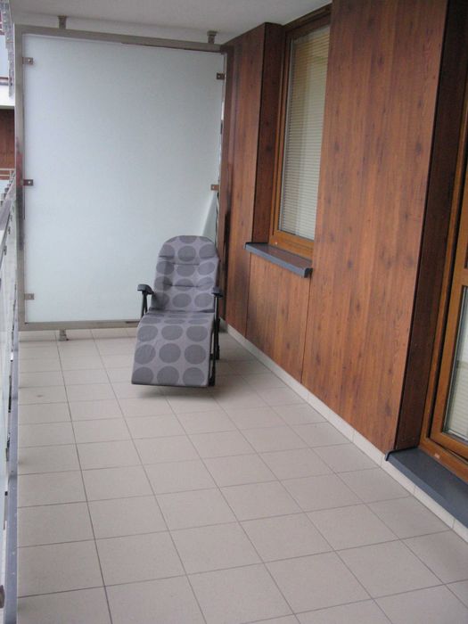 Kawalerka 32m dla 1-2 osób, miejsce garażowe, strzeżone osiedle