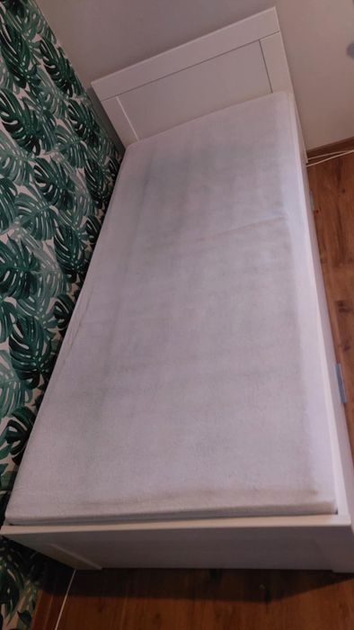 Lozko 90x200 cm i 2 szafy