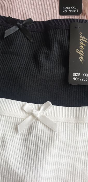 4×Damskie majtki figi w prążek 2XL