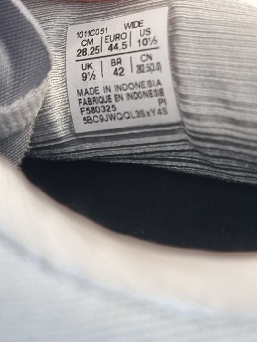Оригінал 100% чоловічі кросівки asics Kayano 32 eur 44.5