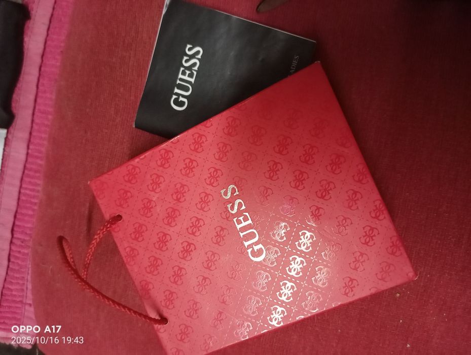 Relógio Guess estimado