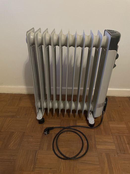 Aquecedor / Radiador a óleo