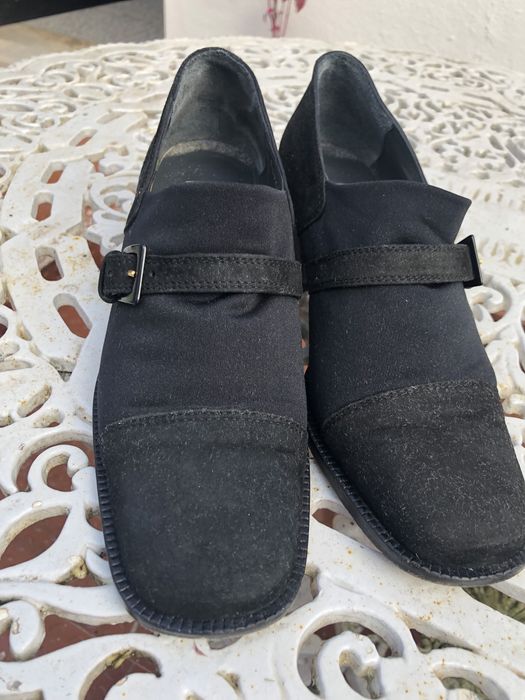 Sapatos  pretos numero 37