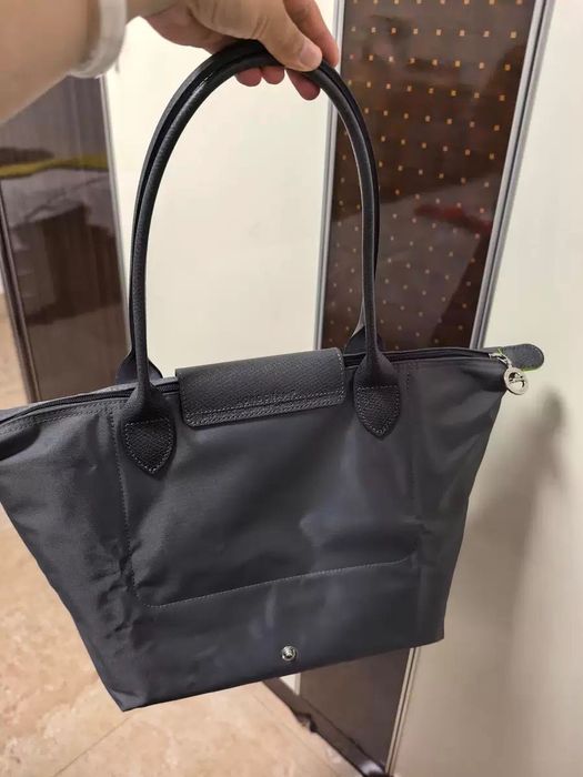 100% authentic Longchamp Le Pliage Tote Bag