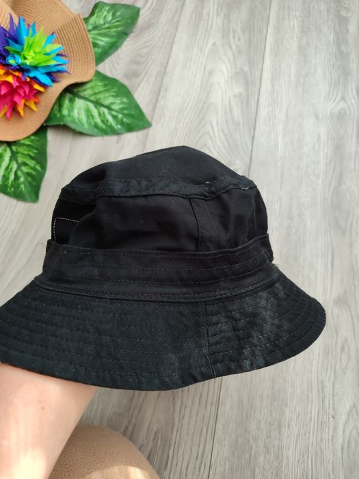 Чорна панама Nike розмір M/L