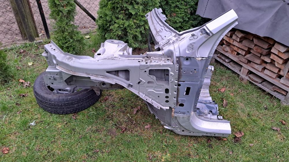 Ćwiartka przednia lewa Volvo XC90 II