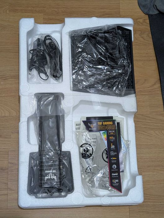 Monitor Curvo Gaming ASUS TUF VG24VQE 165Hz – Ecrã Partido