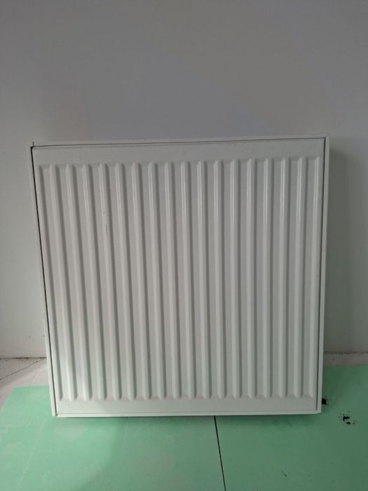 Grzejnik heat pro cv 22 600x600mm