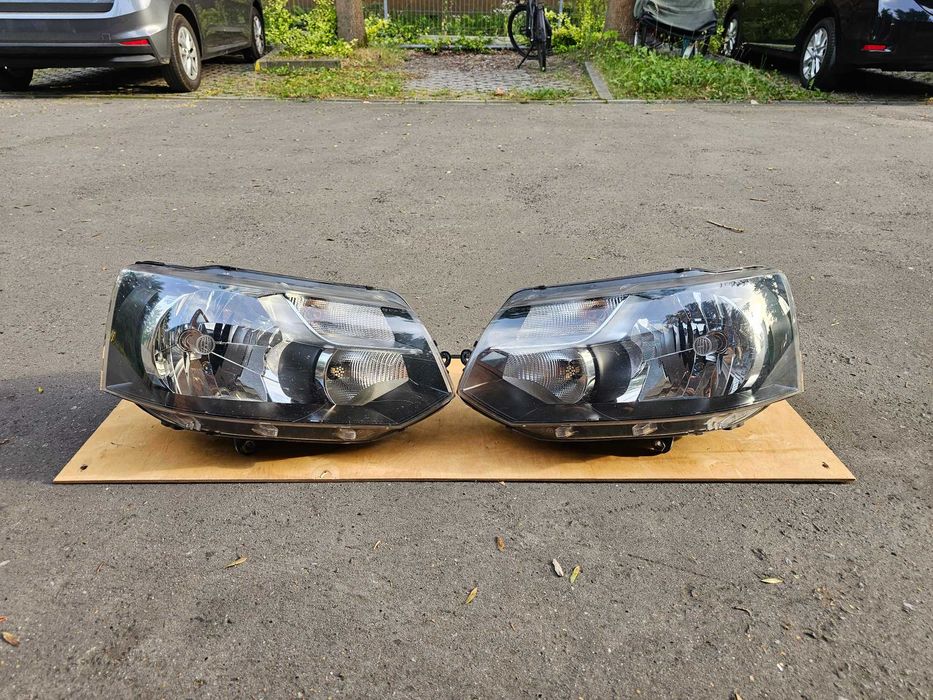 Reflektory VW T5 Caravele Multivan lift