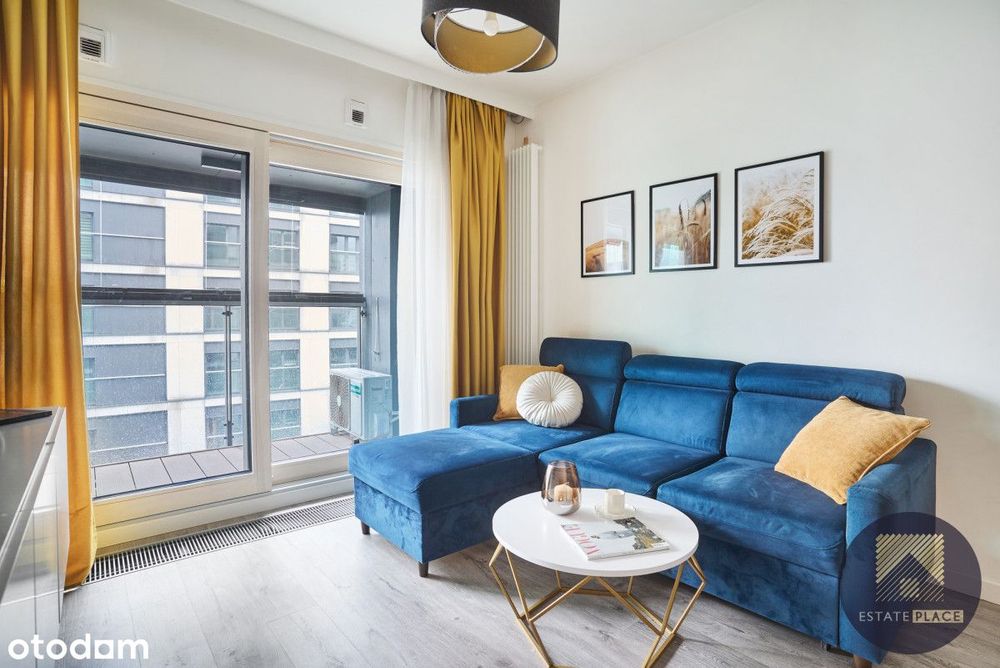 Unikalny Apartament w Mennica Residence