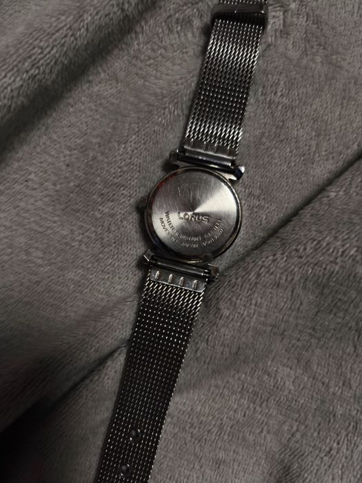Годинник японского виробництва Lorus 501V-X407