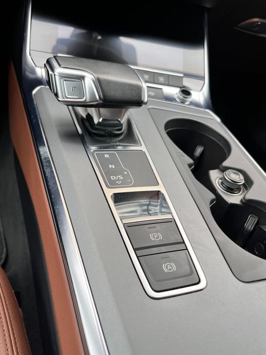 AUDI A6 C8 2019r