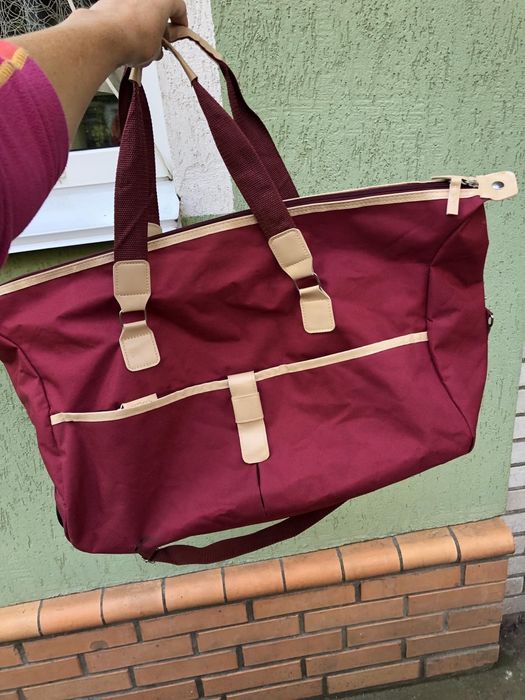 Дорожня сумка на колесах