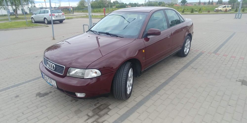Audi A4Limousine