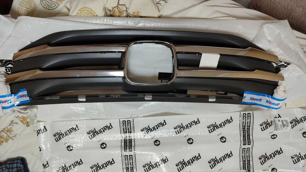 Решітка радіатора на Honda Odyssey