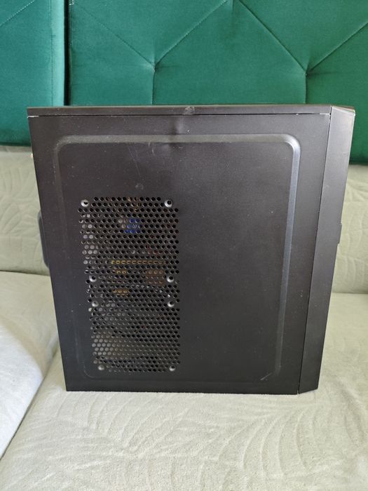 Komputer stacjonarny