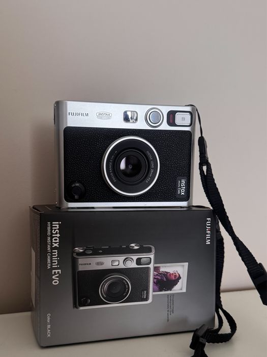 FUJIFILM Instax mini Evo jak NOWY