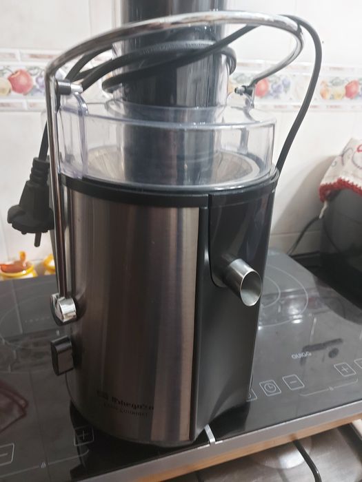 Maquina de Sumos eléctrica