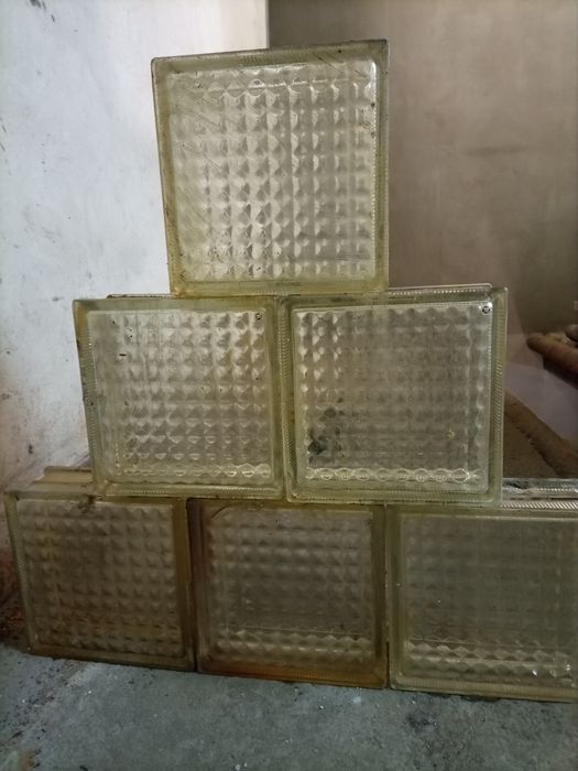 Стеклоблок, стеклянная плитка, кирпич