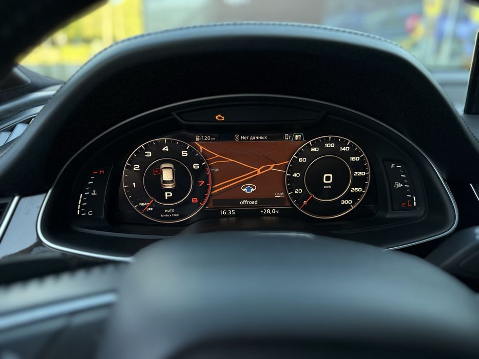 Продам Audi Q7 2016 р