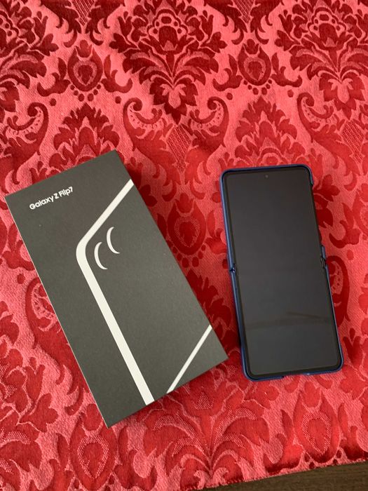 Samsung Galaxy Z Flip 7 512GB COMO NOVO | Garantia + Capa