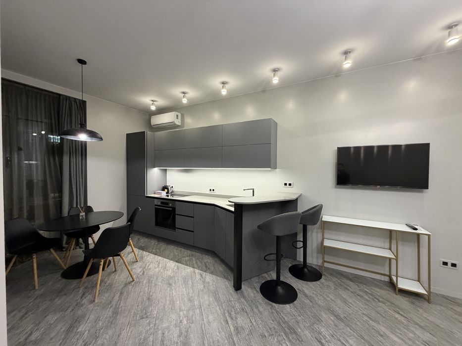 ‼️Тепла, автономна Ріверстоун Трускавецька 10г River Stobe