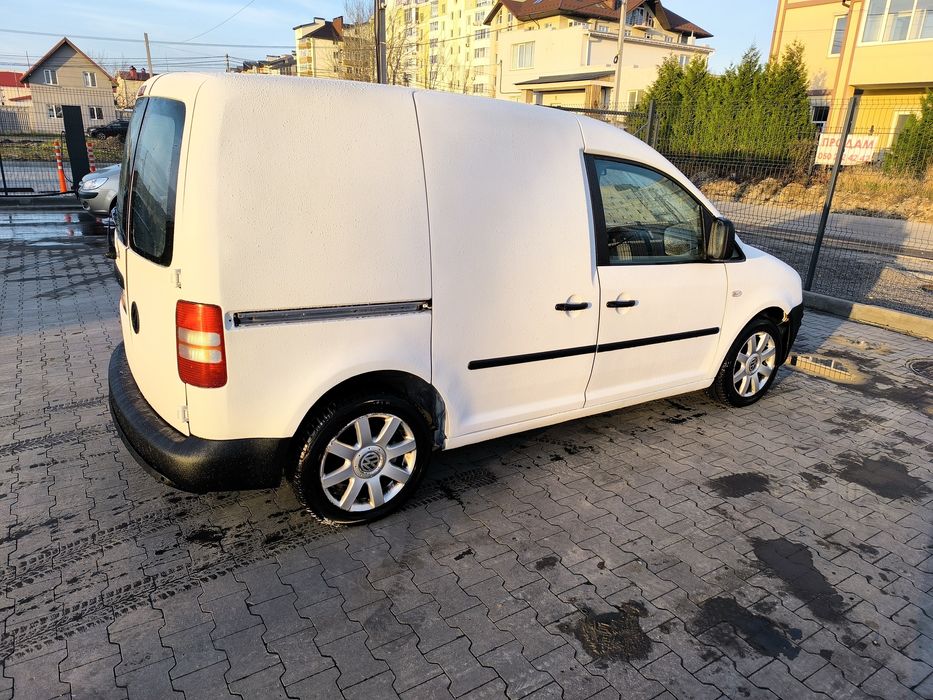 Volkswagen caddy 1.4 бензин