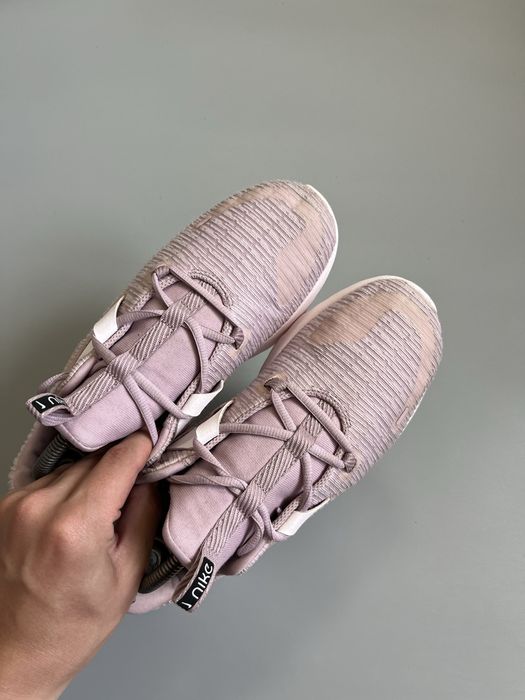 Nike Pink Renew Arena zoom pegasus react 40(25cm)