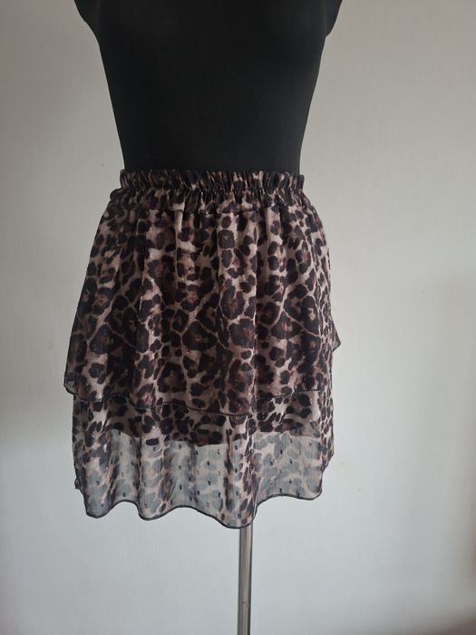 Warstwowa spódniczka w panterkę S