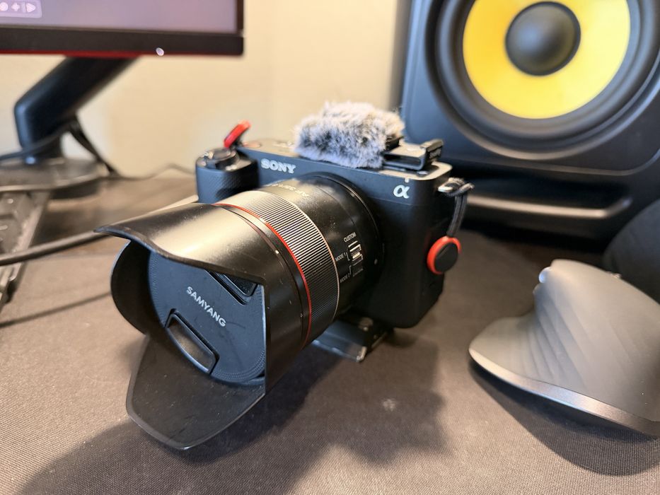 Sony ZV-E1 com caixa e fatura