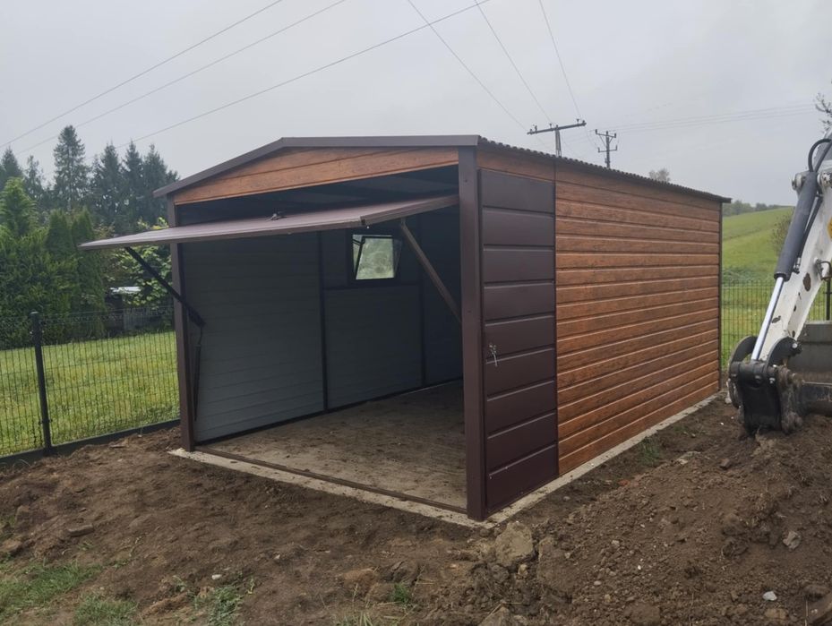 Garaże drewnopodobne premium