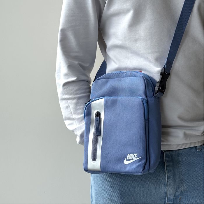 Сумка через плече Nike tech fleece месенджер найк теч фліс бананка