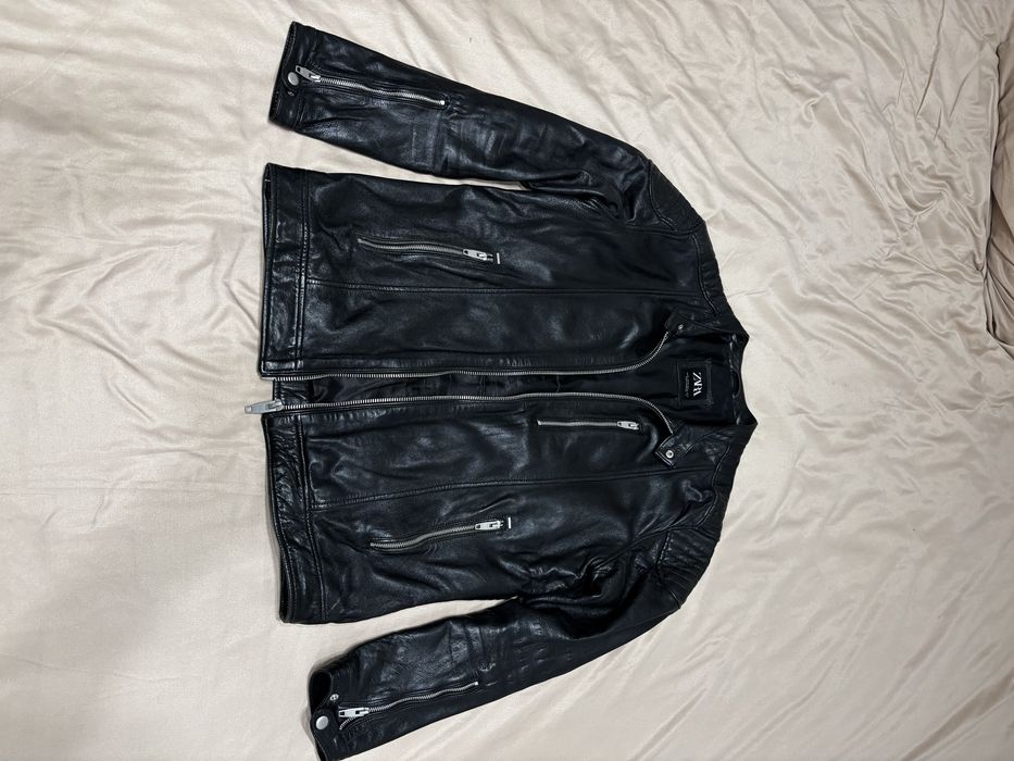 Чоловіча шкіряна куртка Zara