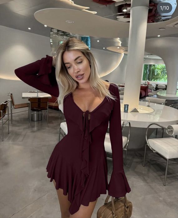 Сукня міні з воланами