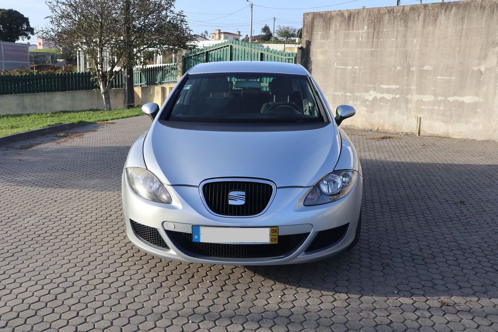 SEAT Leon 1.9 TDI 105cv Eco Style | 2009 | 2ª Proprietária — photo 2