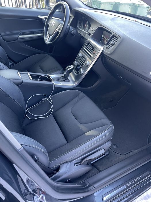 Volvo V60 2.0 D4 Summum,automat geartronik 6 bieg.super stan!