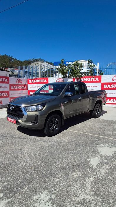 Toyota Hilux 2.4 D-4D 4WD Tracker