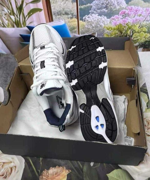 SNEAKERSY Damskie białe