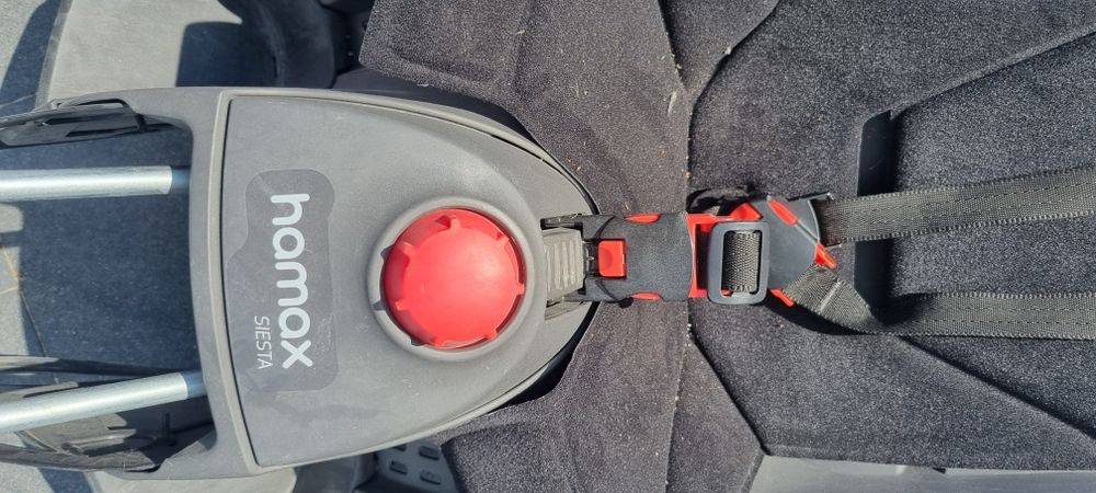 Fotelik tylny Hamax siesta Mocowanie