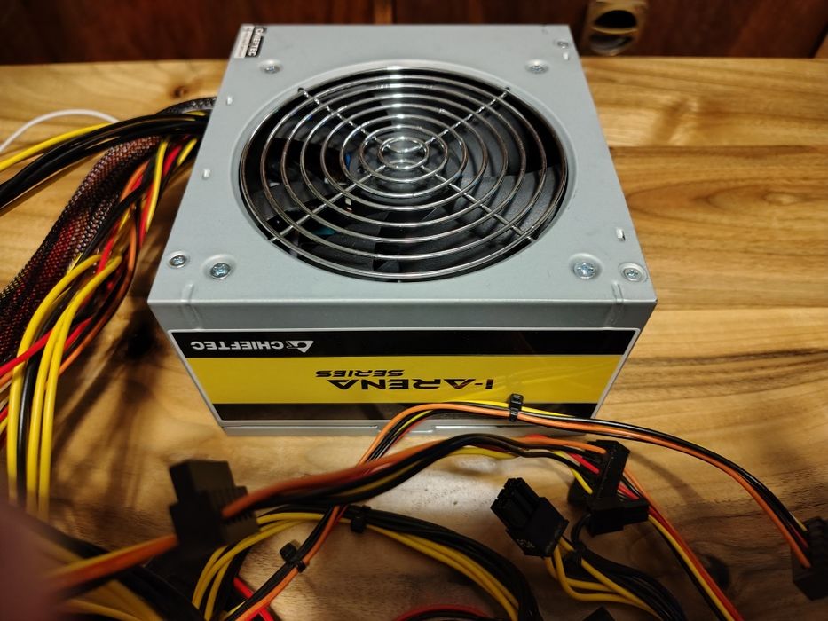 Блок живлення Chieftec 650W